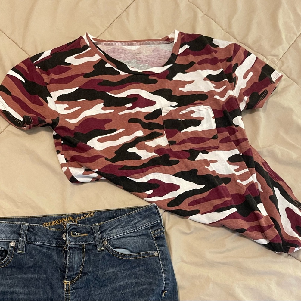 Arizona camo t-shit! Size XS!
